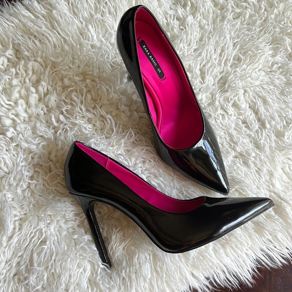 Zara Black Patent Pointed Pumps